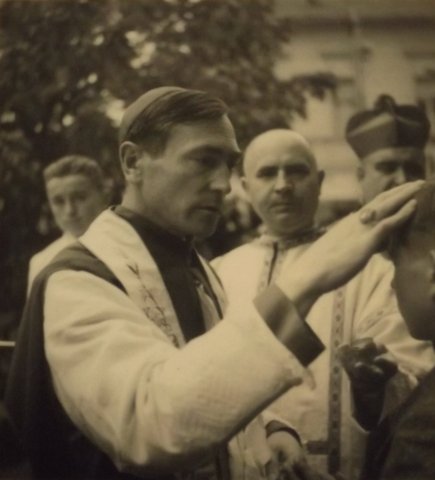 Márton Áron-kiállítás a Budai Várban