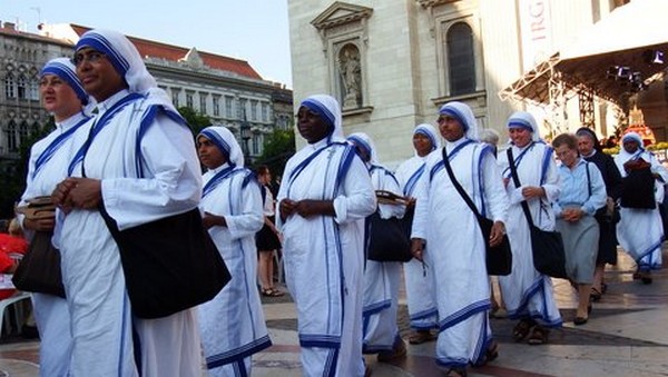 Augusztus 20-i ünnepi szentmise és Országos Szent Jobb körmenet