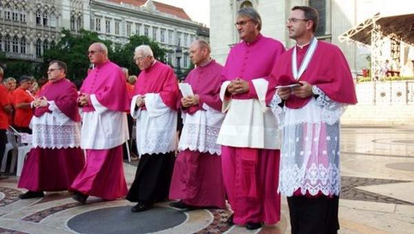 Augusztus 20-i ünnepi szentmise és Országos Szent Jobb körmenet