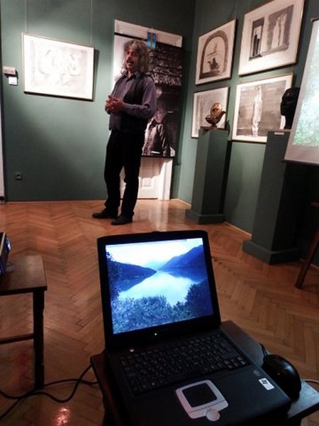 Középkori templomok és természeti szépségek a Grúz Hadiúton
