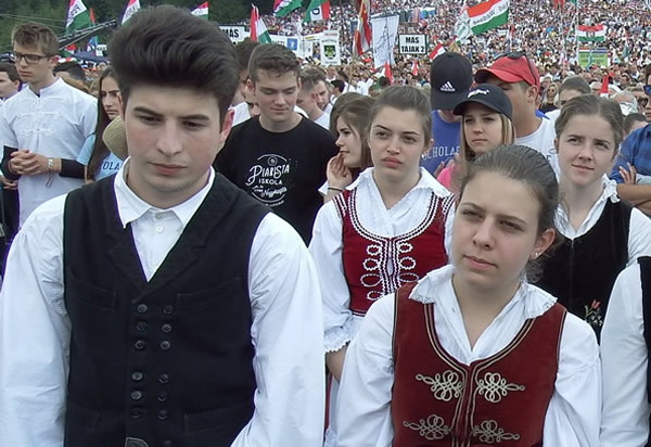 Idei Képes Imafüzet borítólapja - Frigyesy-képkollázs - részlet
